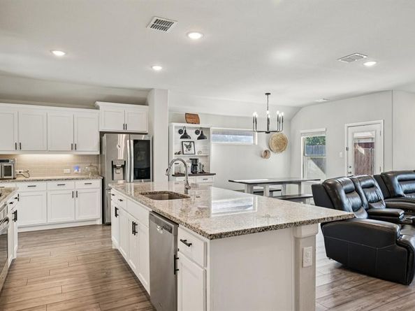 312  Scenic Point Drive , Princeton Texas 75407