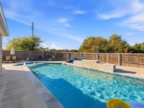 1357  Lake Grove Lane , DeSoto Texas 75115