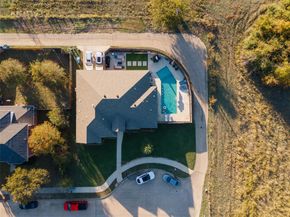 1357  Lake Grove Lane , DeSoto Texas 75115