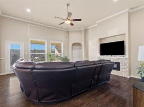 1357  Lake Grove Lane , DeSoto Texas 75115