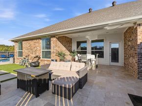 1357  Lake Grove Lane , DeSoto Texas 75115