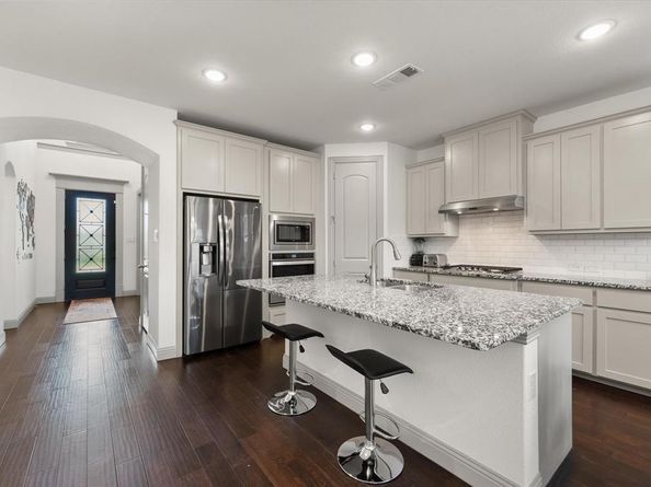 4411  Huntsman Ridge Lane , Arlington Texas 76005