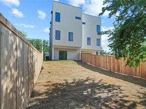 1823  Pollard Street , Dallas Texas 75208