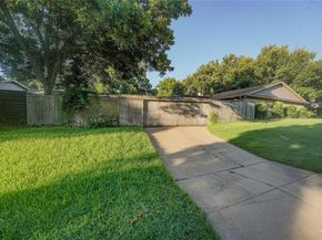 3701  Streamwood Road , Fort Worth Texas 76116
