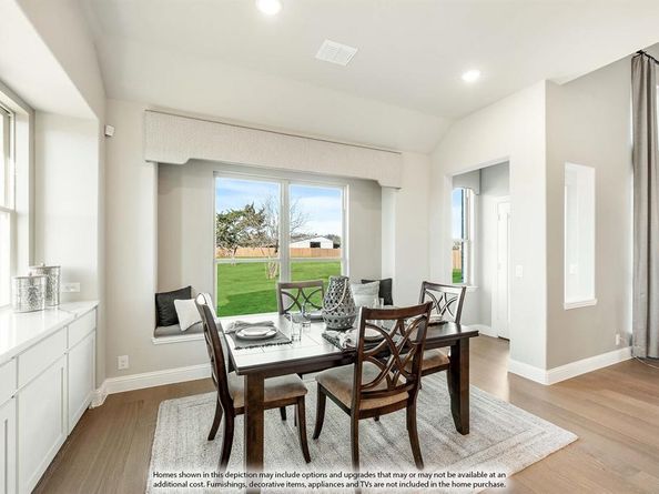 932  Waddle Lane , DeSoto Texas 75115