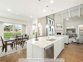 932  Waddle Lane , DeSoto Texas 75115