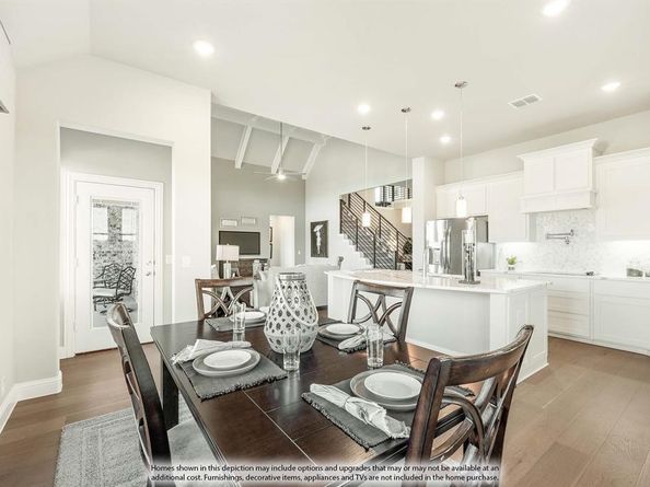 932  Waddle Lane , DeSoto Texas 75115