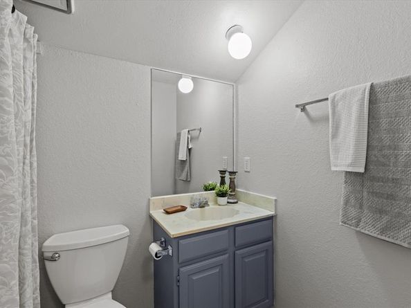 6706  Copperwood Court , Arlington Texas 76001