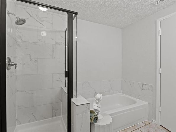 6706  Copperwood Court , Arlington Texas 76001