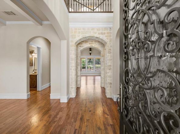 732  Avalon Drive , Heath Texas 75032