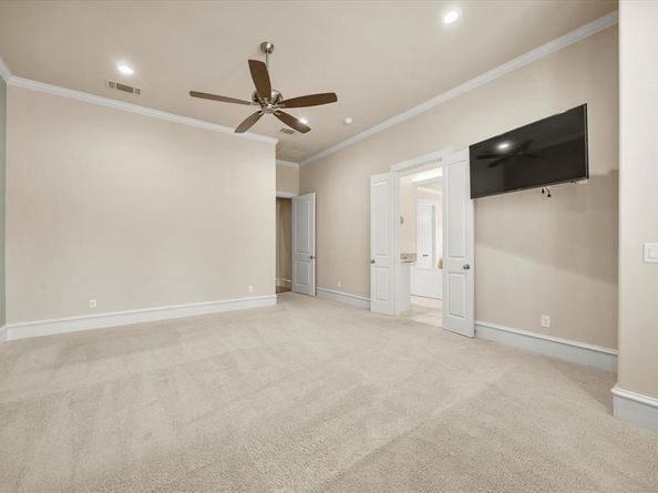 732  Avalon Drive , Heath Texas 75032