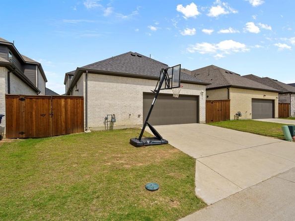 11415  Four Roses Trail , Frisco Texas 75035