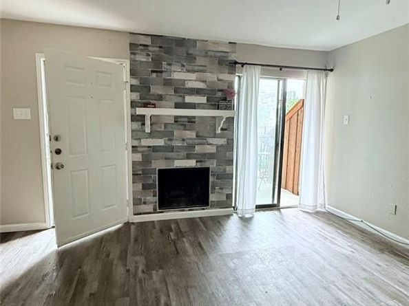 1503 N Garrett Avenue  109, Dallas Texas 75206
