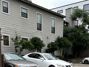 1503 N Garrett Avenue  109, Dallas Texas 75206