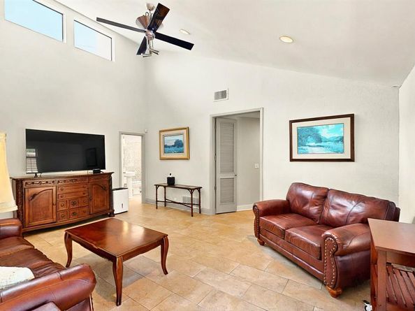 7109  Alpha Road , Dallas Texas 75240