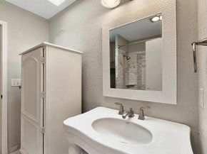 7109  Alpha Road , Dallas Texas 75240