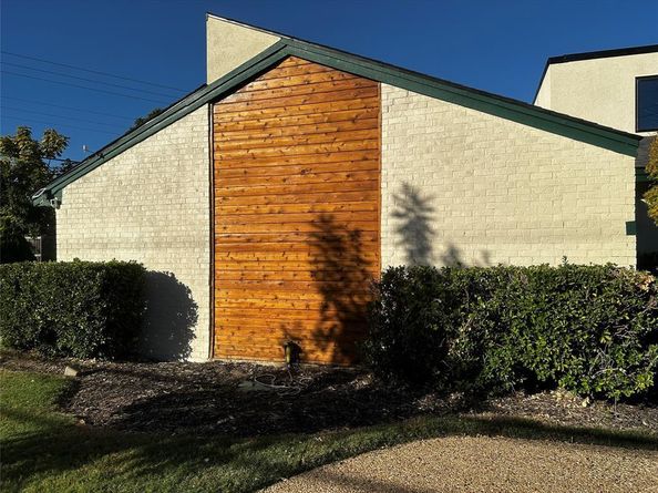 7109  Alpha Road , Dallas Texas 75240