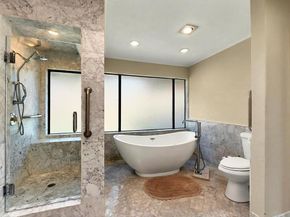 7109  Alpha Road , Dallas Texas 75240
