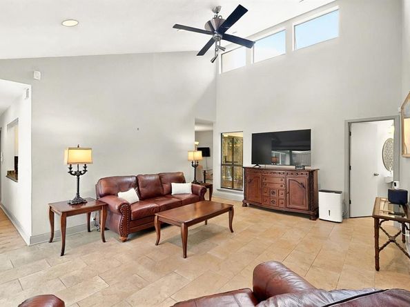 7109  Alpha Road , Dallas Texas 75240