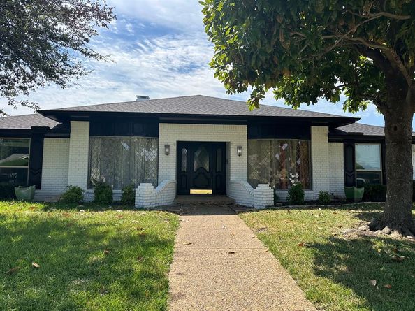 526  Tiffany Trail , Richardson Texas 75081