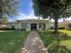 526  Tiffany Trail , Richardson Texas 75081