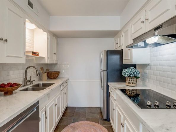 6130  Bandera Avenue  C, Dallas Texas 75225