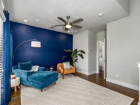 1315  Palm Canyon Drive  B8, Dallas Texas 75204