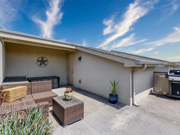 1315  Palm Canyon Drive  B8, Dallas Texas 75204