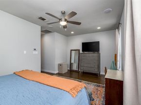 1315  Palm Canyon Drive  B8, Dallas Texas 75204