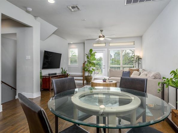 1315  Palm Canyon Drive  B8, Dallas Texas 75204