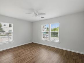 800  Scenic Hill Drive , Fort Worth Texas 76111