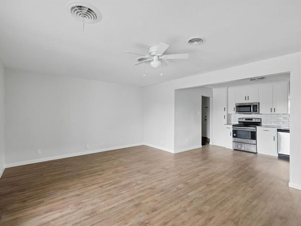 800  Scenic Hill Drive , Fort Worth Texas 76111
