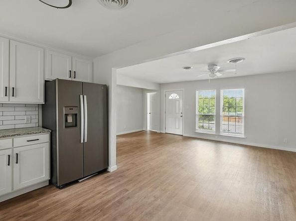 800  Scenic Hill Drive , Fort Worth Texas 76111