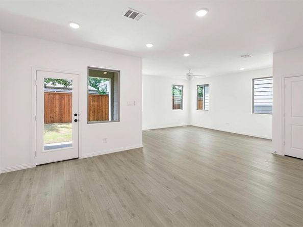 6930  Terlingua  , Dallas Texas 75228