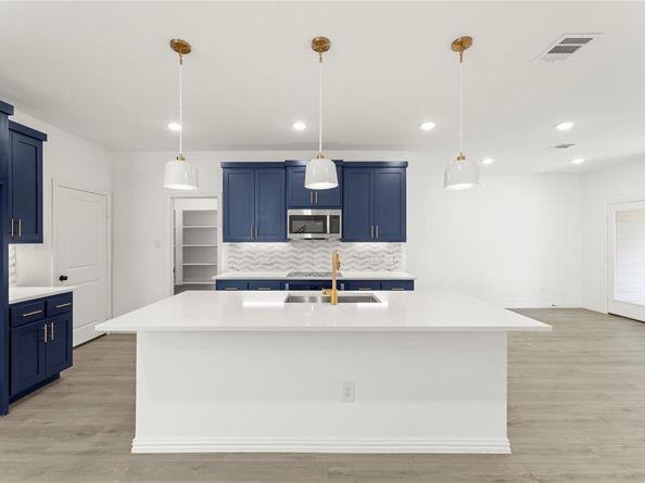 6930  Terlingua  , Dallas Texas 75228