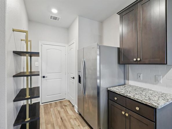 7616  Duck Bay Road , Fort Worth Texas 76120