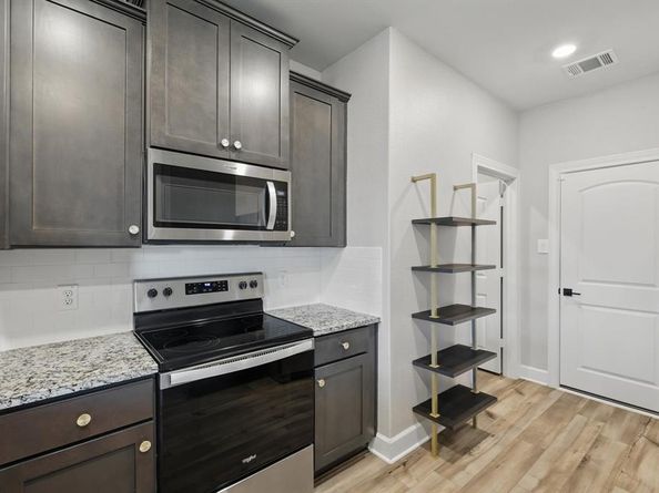 7616  Duck Bay Road , Fort Worth Texas 76120