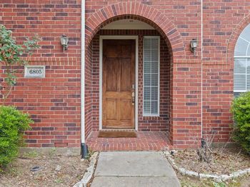 6805  Westover  
