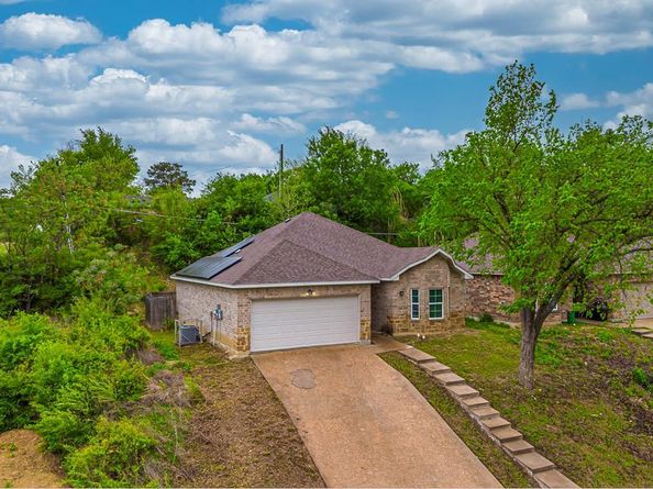 2801  17th Street , Fort Worth Texas 76106