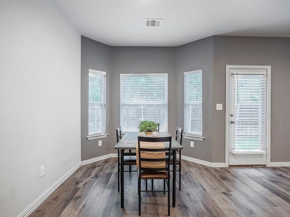 2801  17th Street , Fort Worth Texas 76106