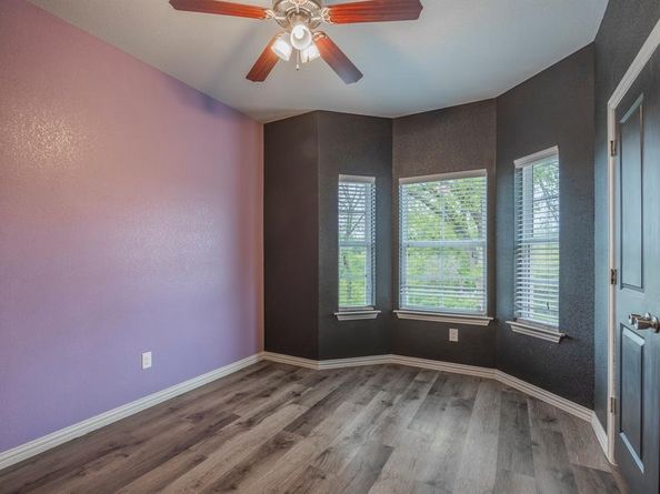 2801  17th Street , Fort Worth Texas 76106