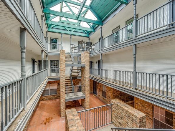 5325  Bent Tree Forest Drive  2222, Dallas Texas 75248