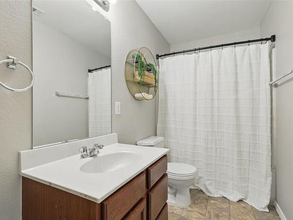 1612  Cambridge Drive , Providence Village Texas 76227