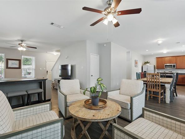 1612  Cambridge Drive , Providence Village Texas 76227