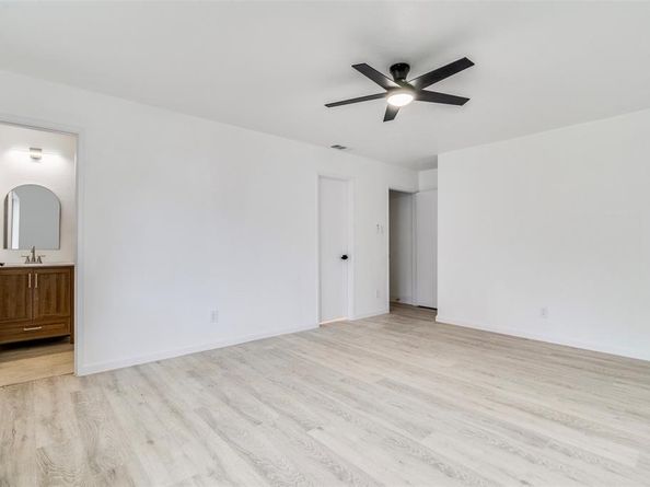 6401  Gate Ridge Circle , Garland Texas 75043