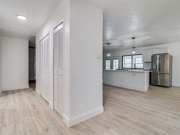 6401  Gate Ridge Circle , Garland Texas 75043