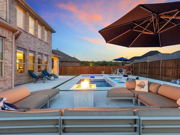 5841  Willow Lane , The Colony Texas 75056
