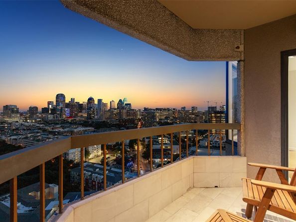 3030  Mckinney Avenue  2302, Dallas Texas 75204