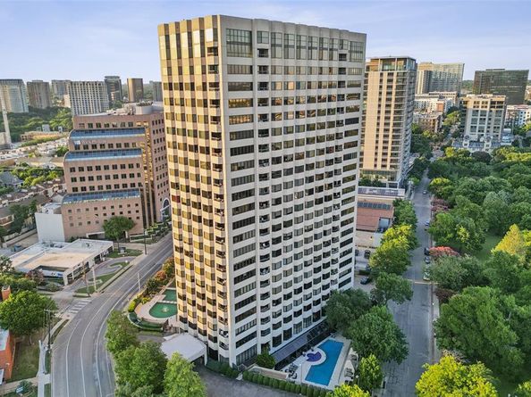 3030  Mckinney Avenue  2302, Dallas Texas 75204