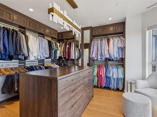 3030  Mckinney Avenue  2302, Dallas Texas 75204